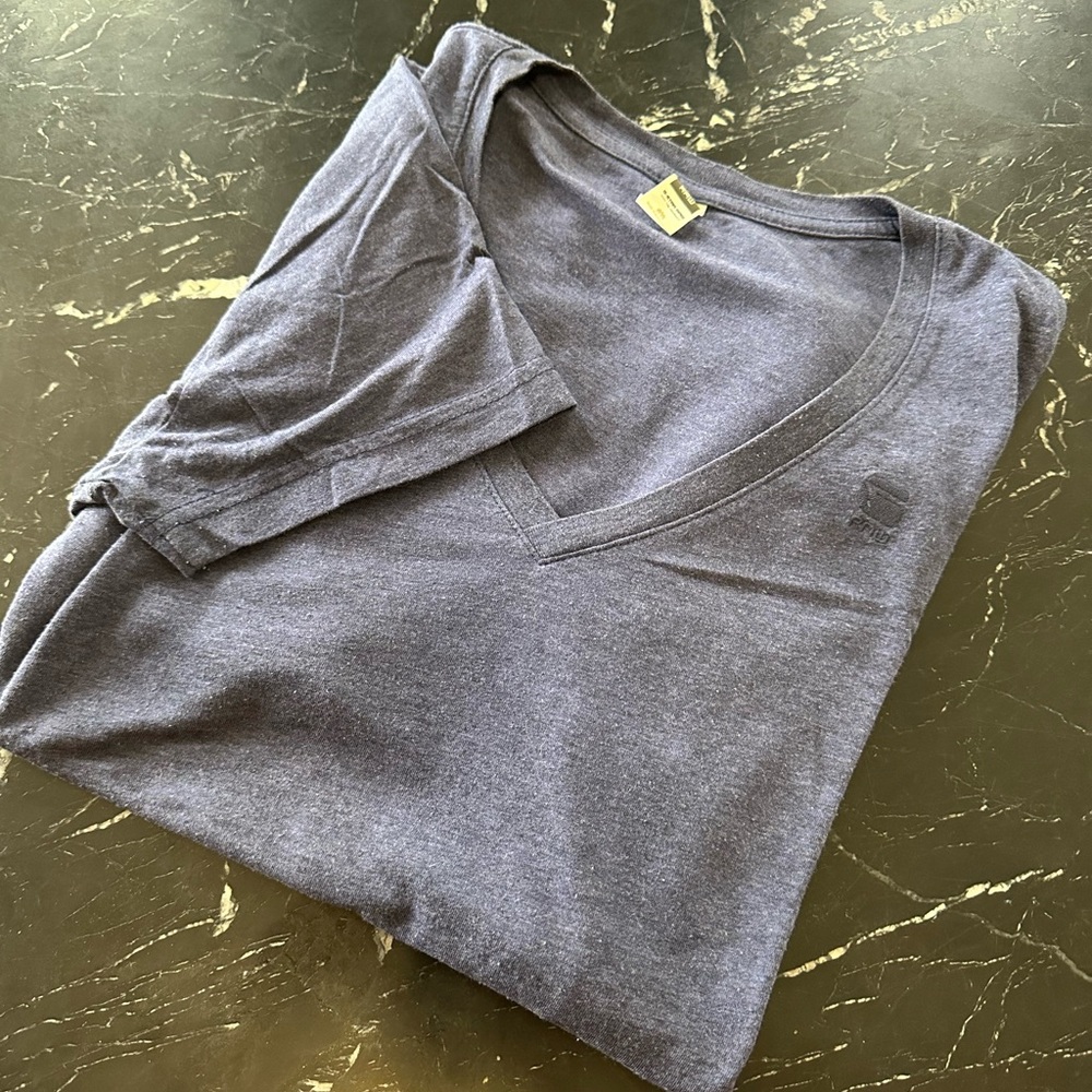 G Star Heather Blue Medium V-Neck Tee